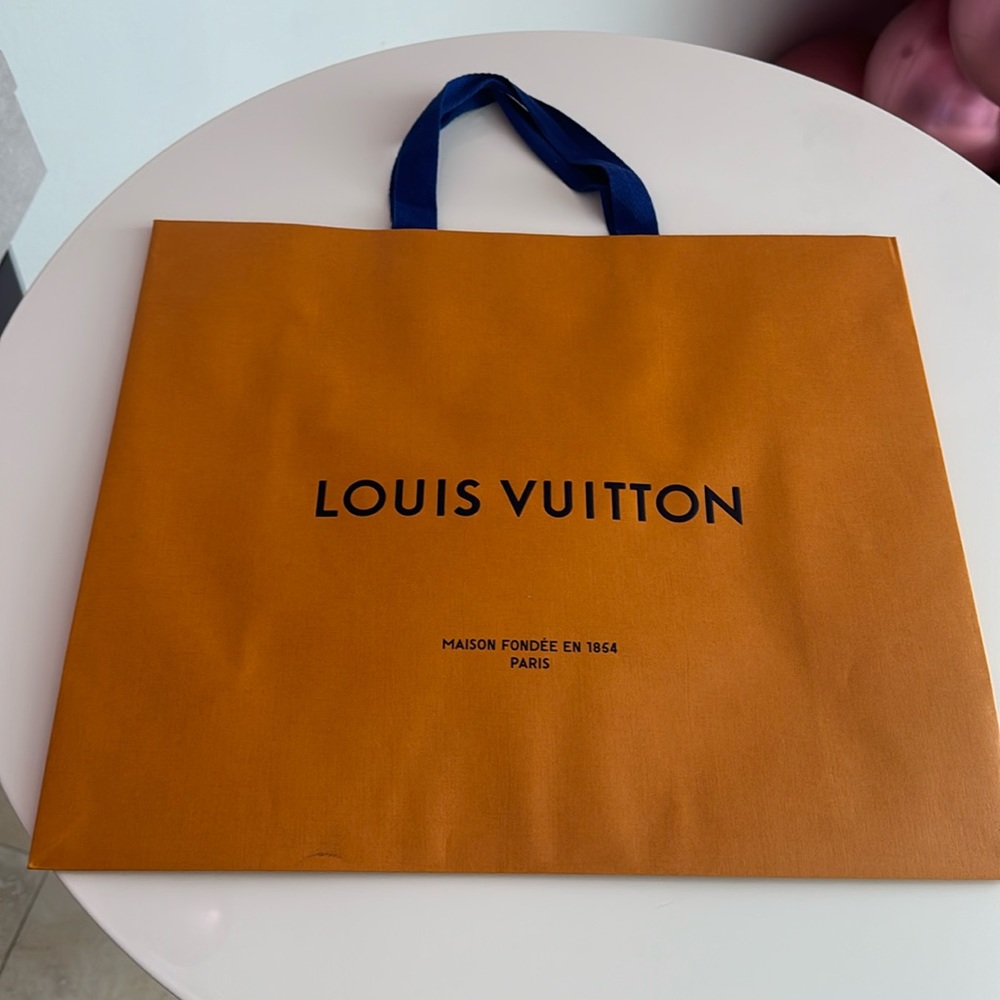 Louis Vuitton Shopping Bag